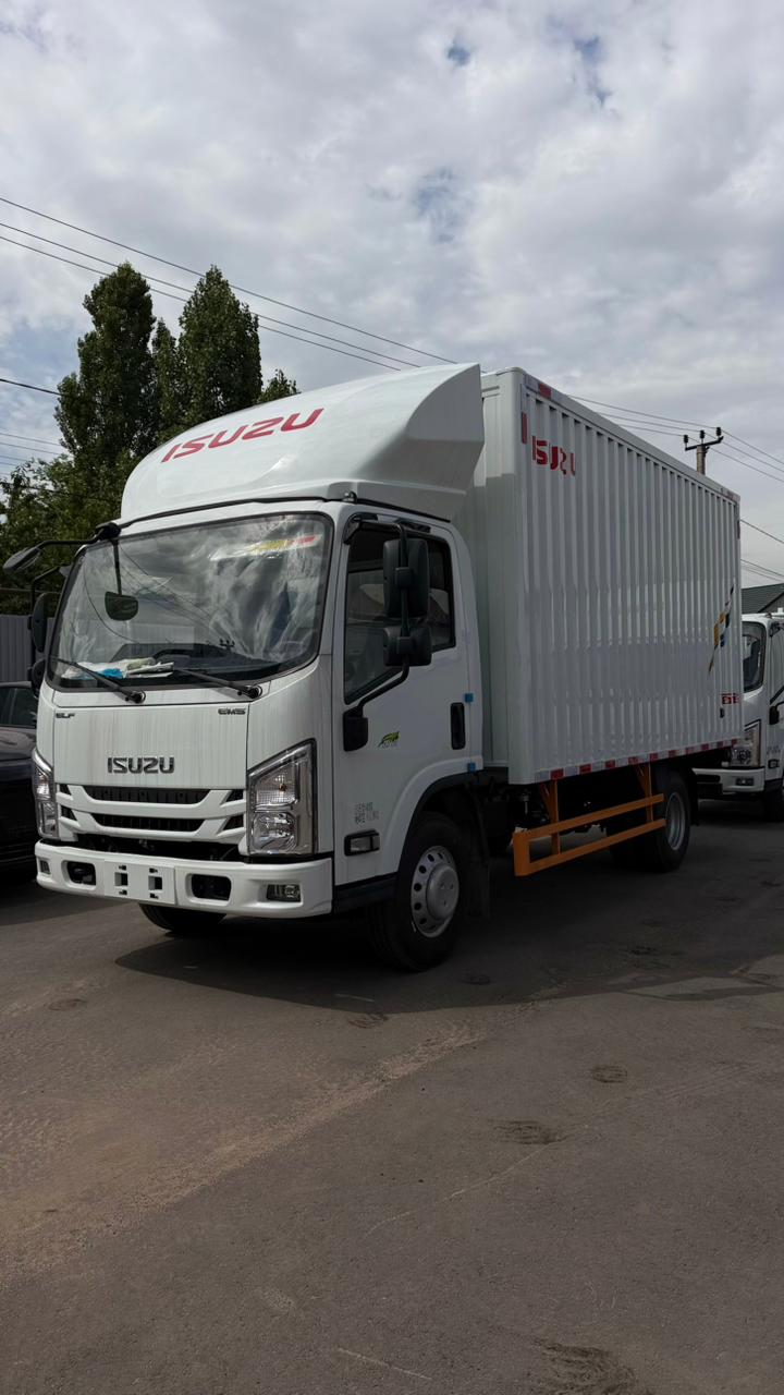 ISUZU Elf EM5 фургон — фото 2